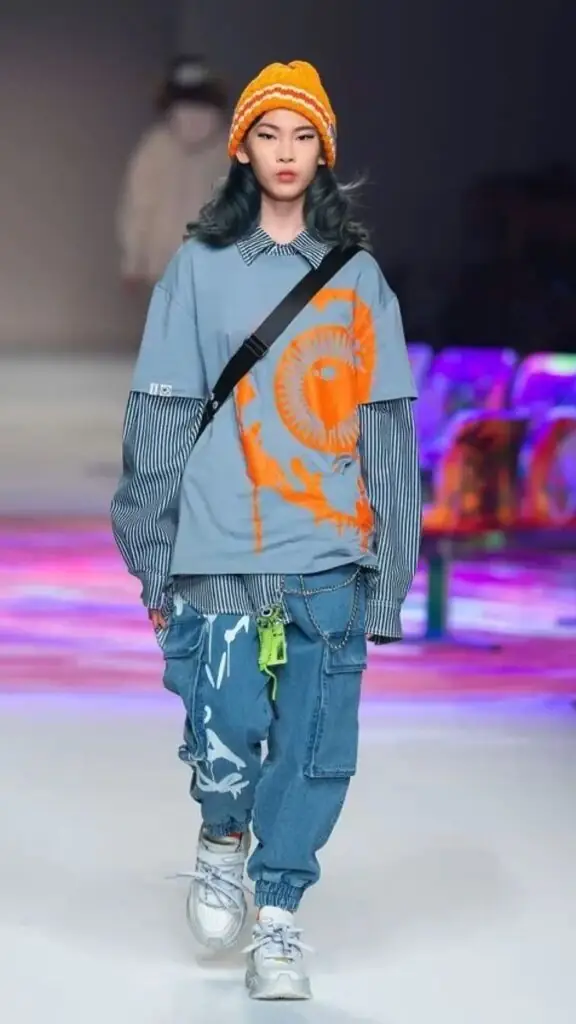Teen Fashion 2024: Current Trends And Styles - Hackshion